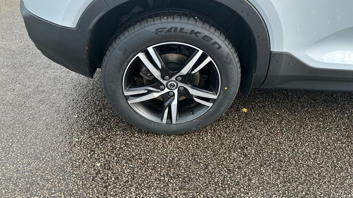 Used Volvo XC40 2021 for sale - 77940115: Photo 32