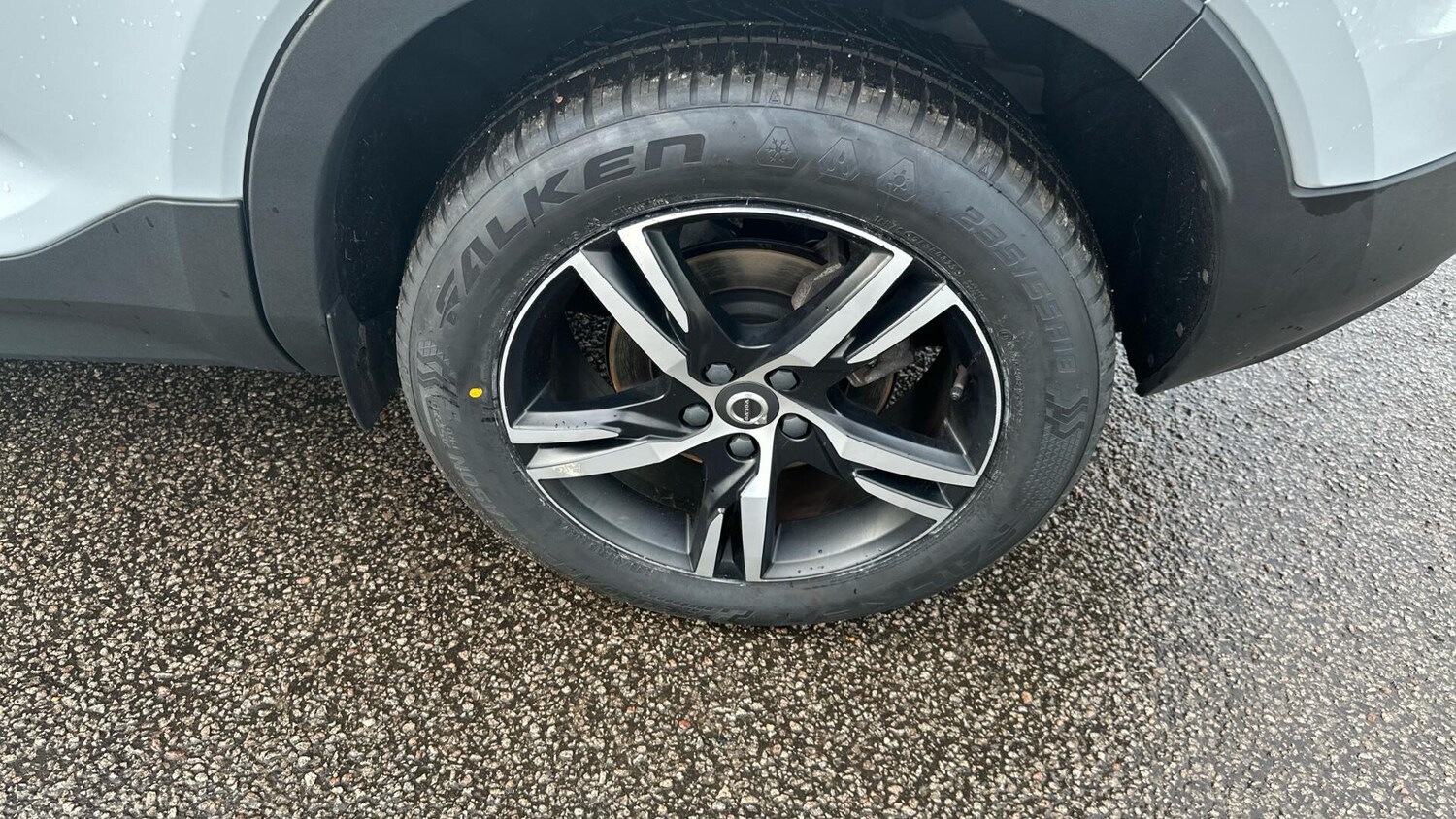 Used Volvo XC40 2021 for sale - 77940115: Photo 42