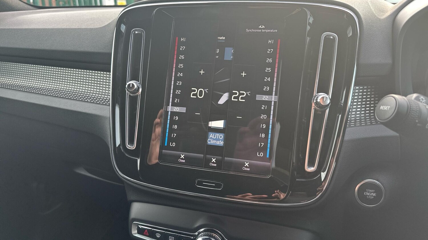 Used Volvo XC40 2021 for sale - 77940115: Photo 48