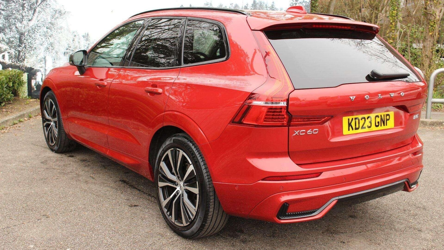 Used Volvo XC60 2023 for sale - 77992862: Photo 4