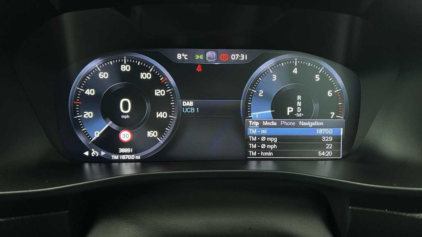 Used Volvo XC40 2021 for sale - 78048003: Photo 6