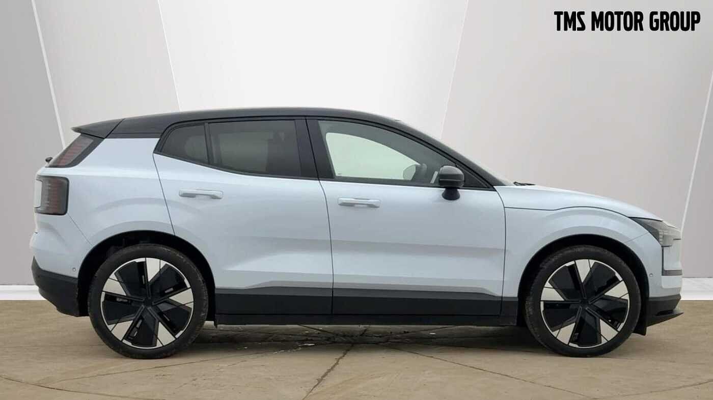 Used Volvo EX30 2025 for sale - 77673151: Photo 2