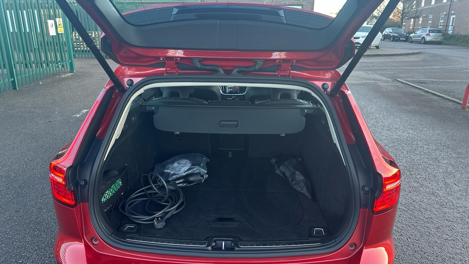 Used Volvo V60 2022 for sale - 76886092: Photo 13