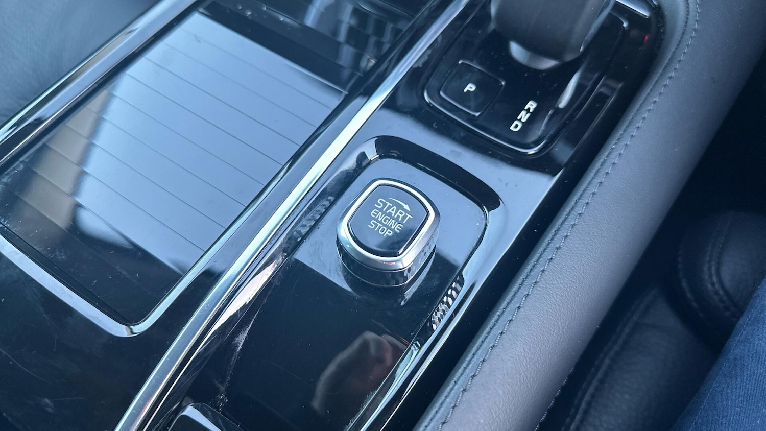 Used Volvo V60 2022 for sale - 76886092: Photo 25