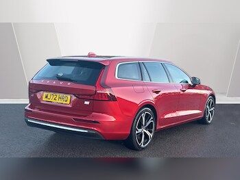 Used Volvo V60 2022 for sale - 76886092: Photo