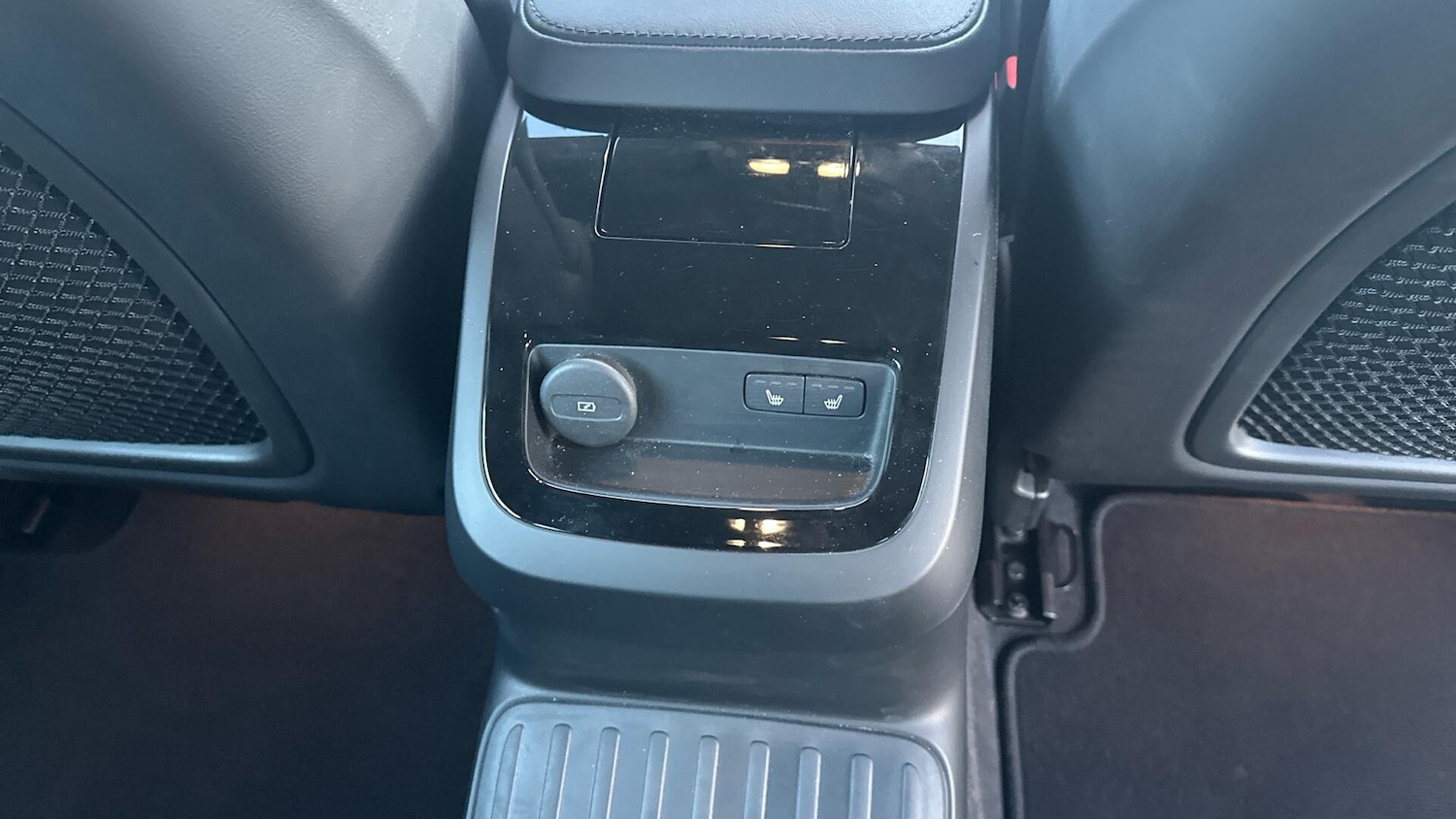 Used Volvo V60 2022 for sale - 76886092: Photo 38