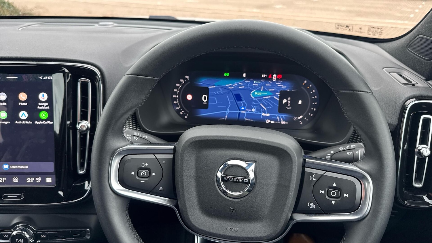 Used Volvo XC40 2025 for sale - 77673167: Photo 10