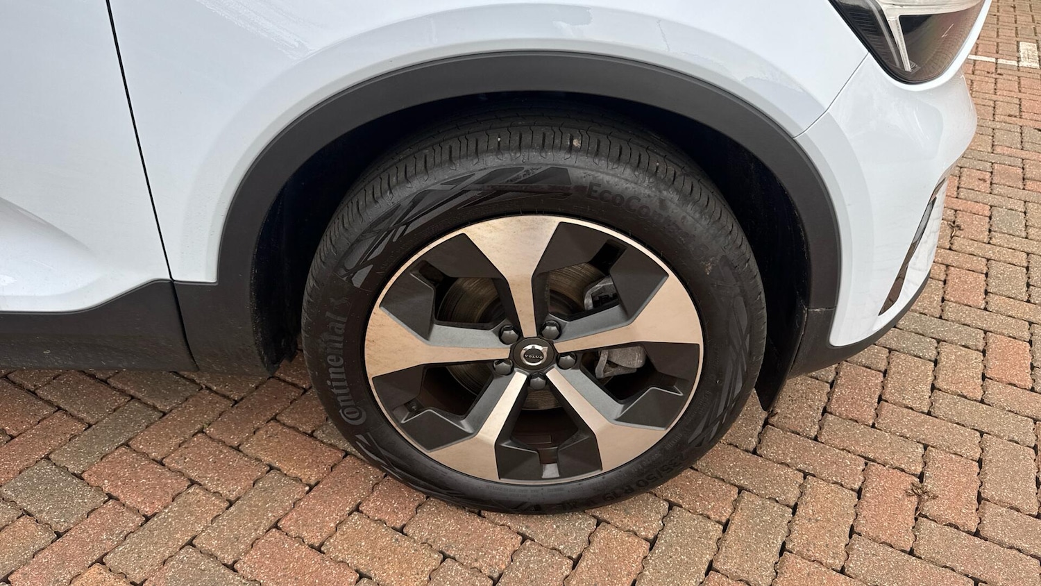 Used Volvo XC40 2025 for sale - 77673167: Photo 21