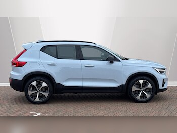 Used Volvo XC40 2025 for sale - 77673167: Photo