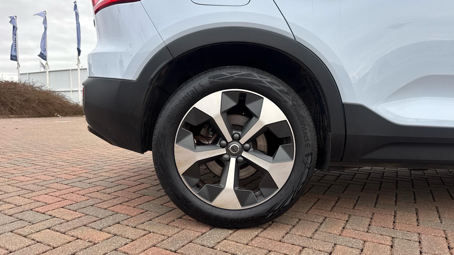 Used Volvo XC40 2025 for sale - 77673167: Photo 9