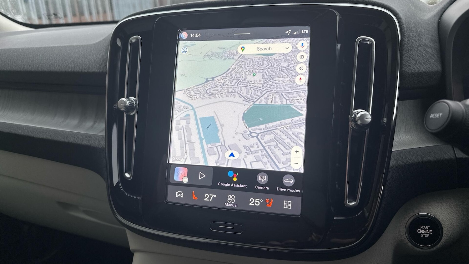 Used Volvo XC40 2025 for sale - 76307752: Photo 16