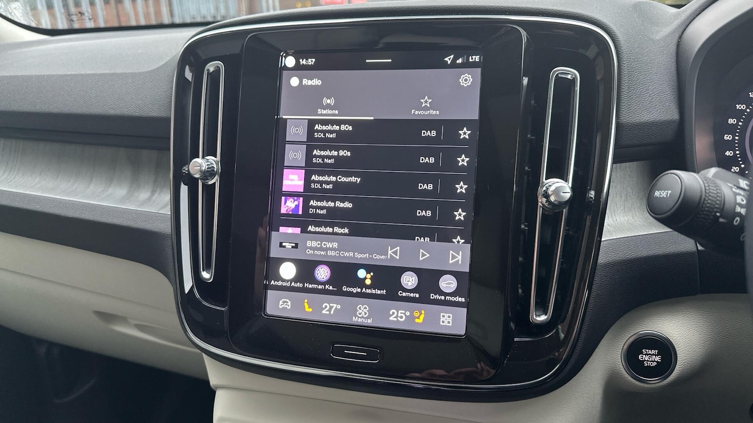 Used Volvo XC40 2025 for sale - 76307752: Photo 50