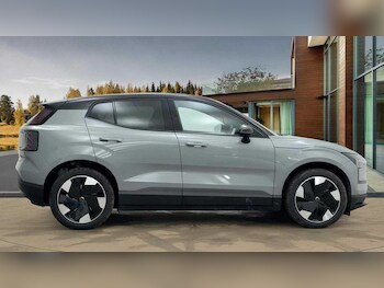 Used Volvo EX30 2025 for sale - 77290433: Photo