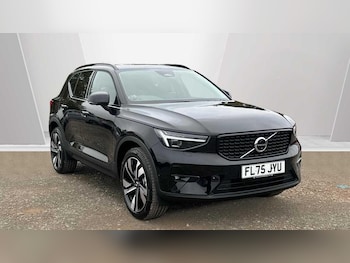 Used Volvo XC40 2025 for sale - 78999120: Photo