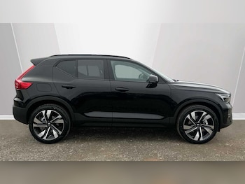 Used Volvo XC40 2025 for sale - 78999120: Photo
