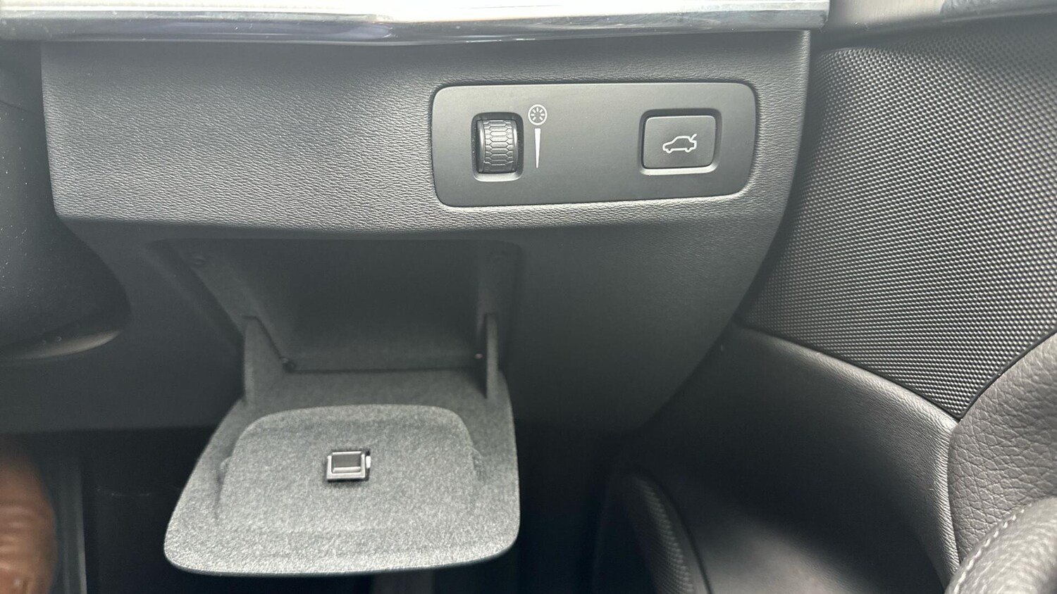 Used Volvo XC90 2021 for sale - 77673079: Photo 47