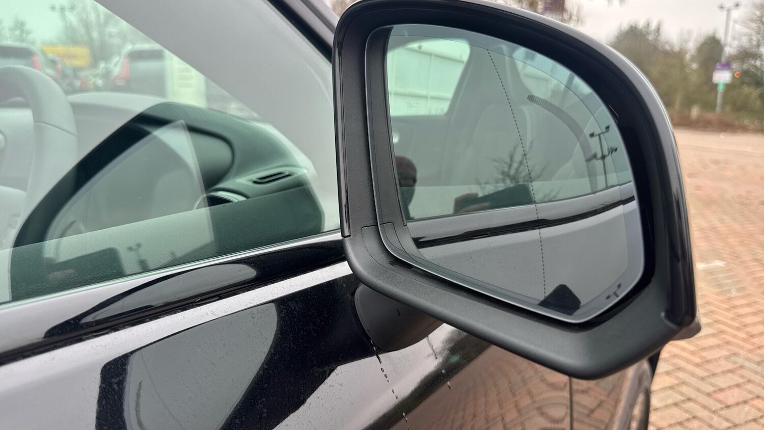 Used Volvo XC40 for sale - 77824424: Photo 19