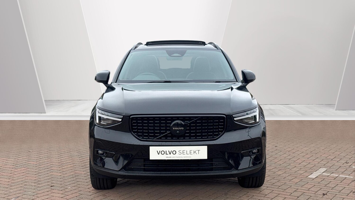 Used Volvo XC40 for sale - 77824424: Photo 8