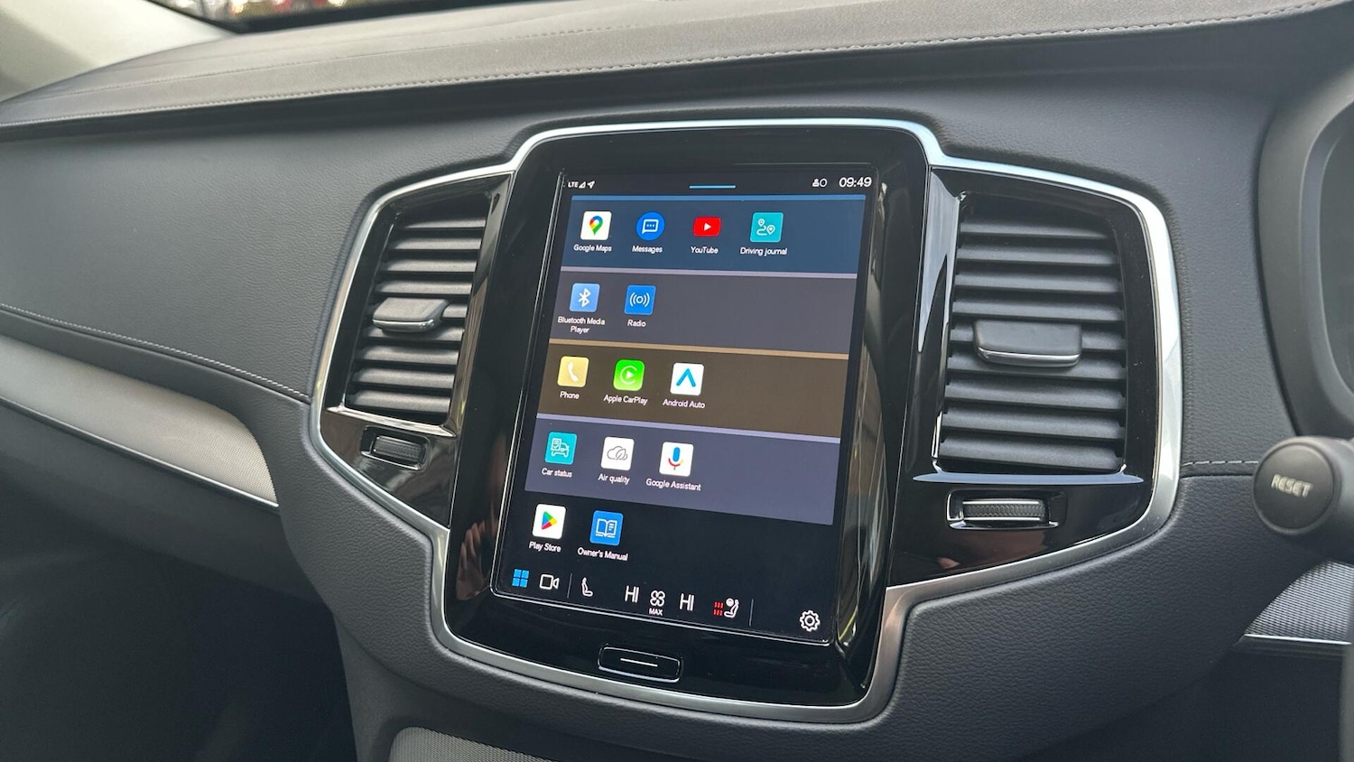 Used Volvo XC90 2022 for sale - 76371185: Photo 12