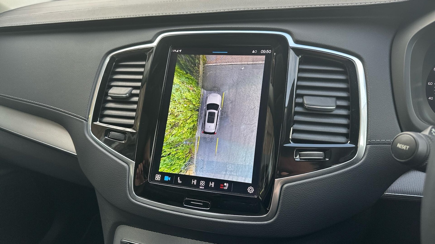 Used Volvo XC90 2022 for sale - 76371185: Photo 48