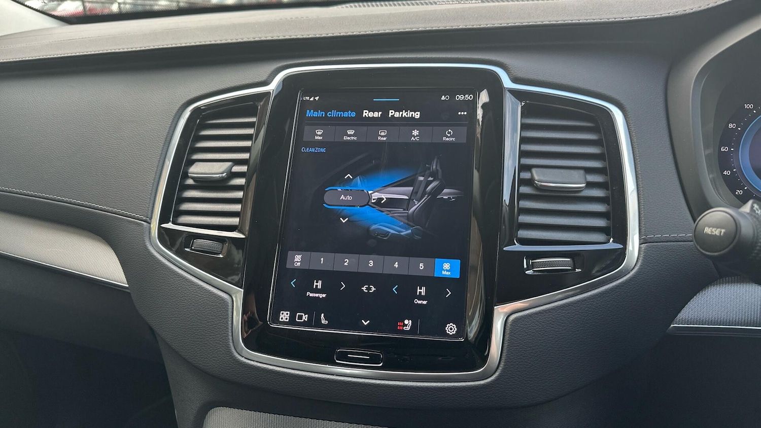 Used Volvo XC90 2022 for sale - 76371185: Photo 50