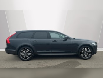 Used Volvo V90 2019 for sale - 76423604: Photo