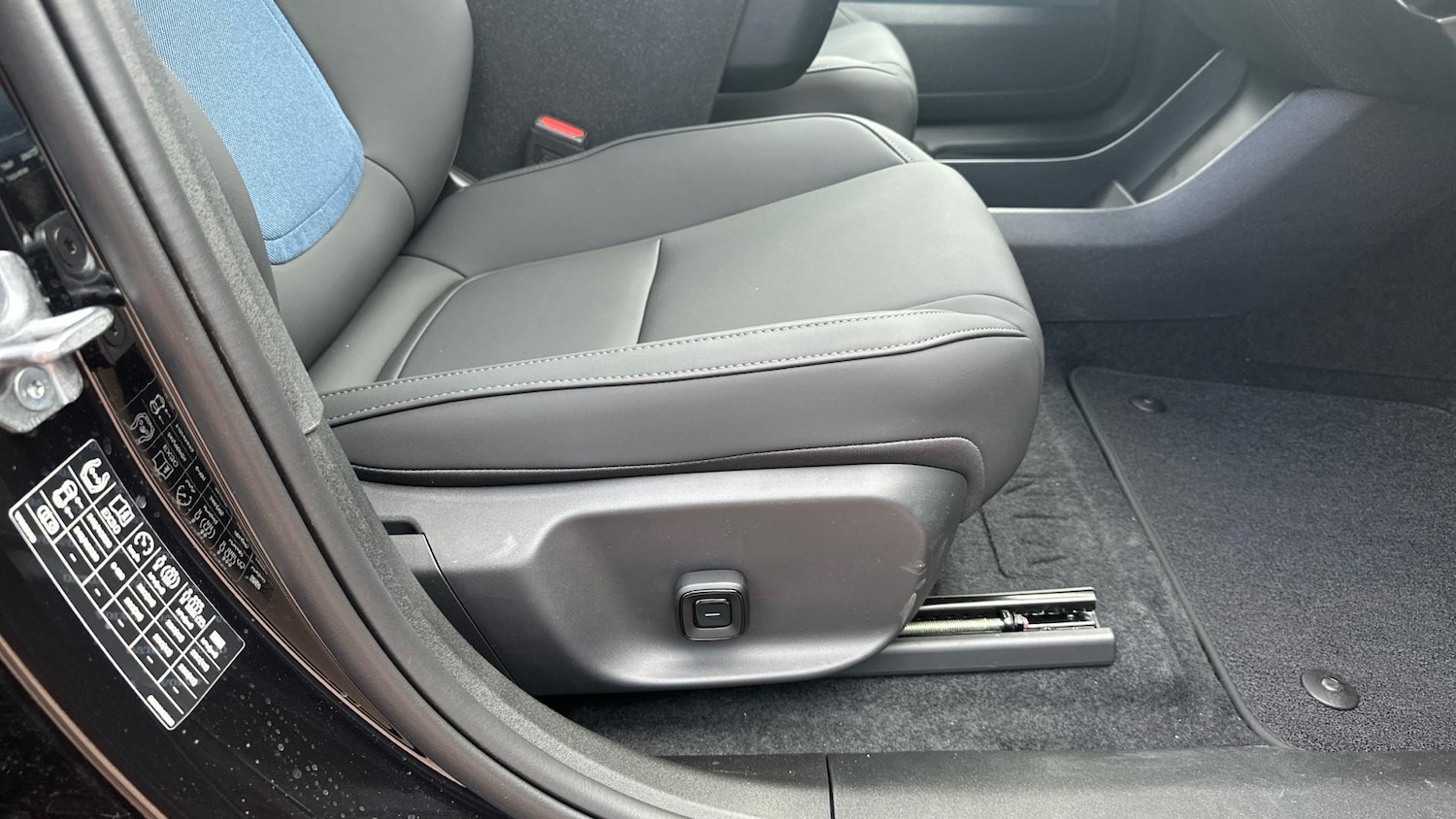 Used Volvo EX30 2025 for sale - 76307238: Photo 28