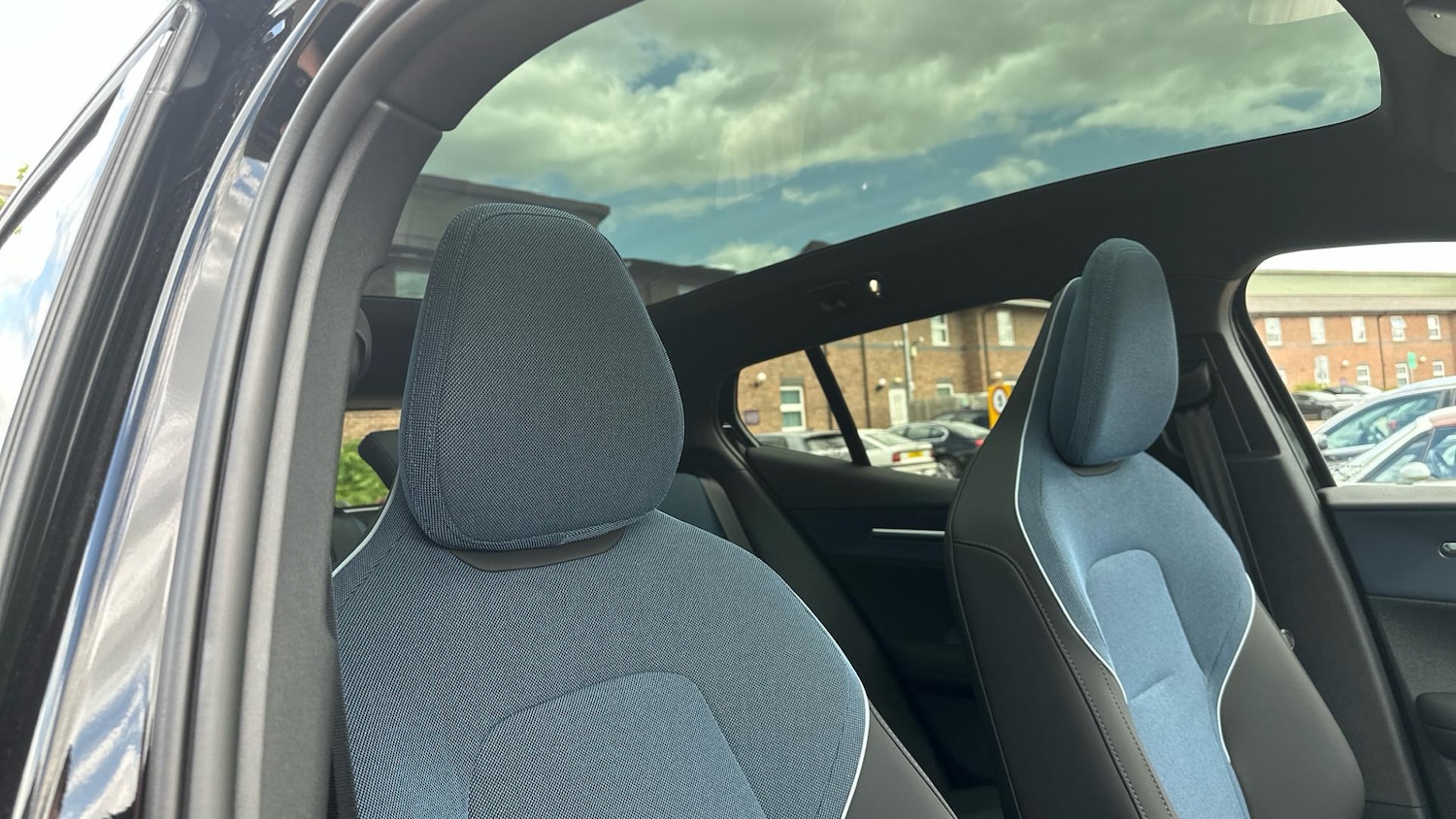 Used Volvo EX30 2025 for sale - 76307238: Photo 29