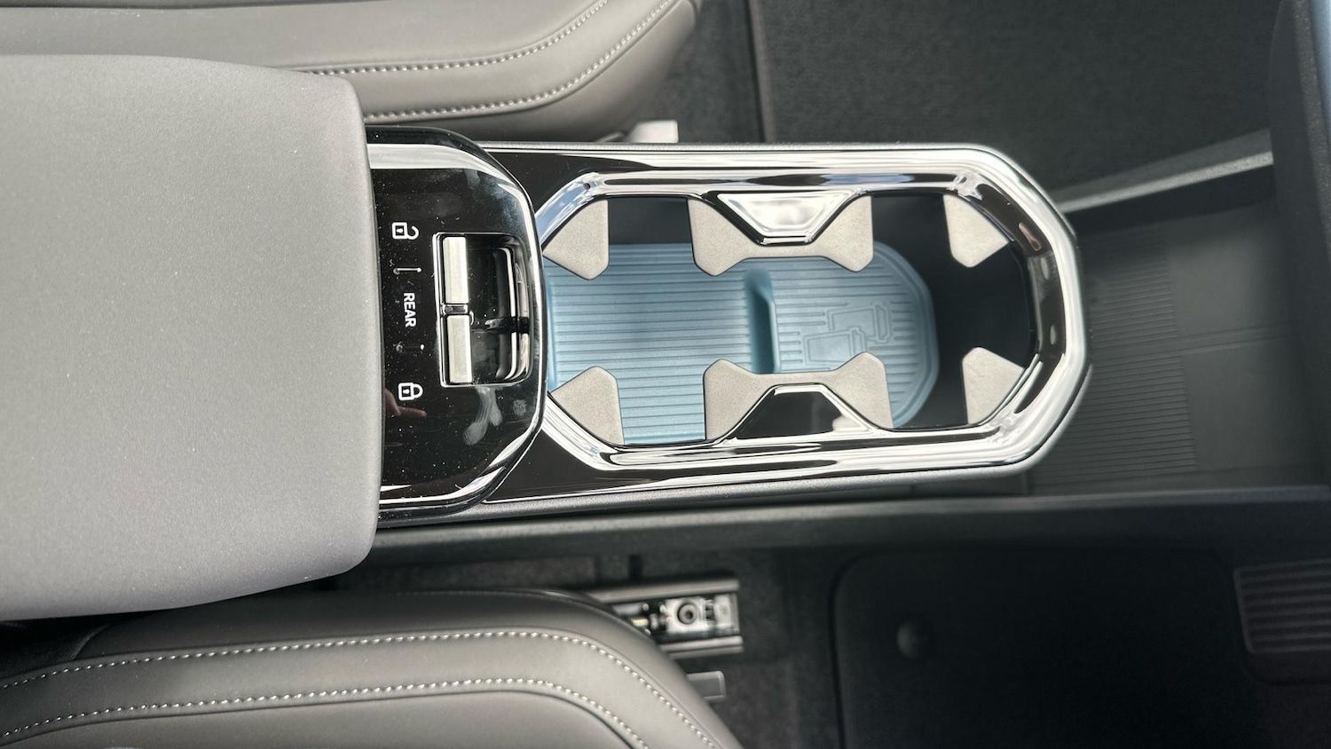 Used Volvo EX30 2025 for sale - 76307238: Photo 32