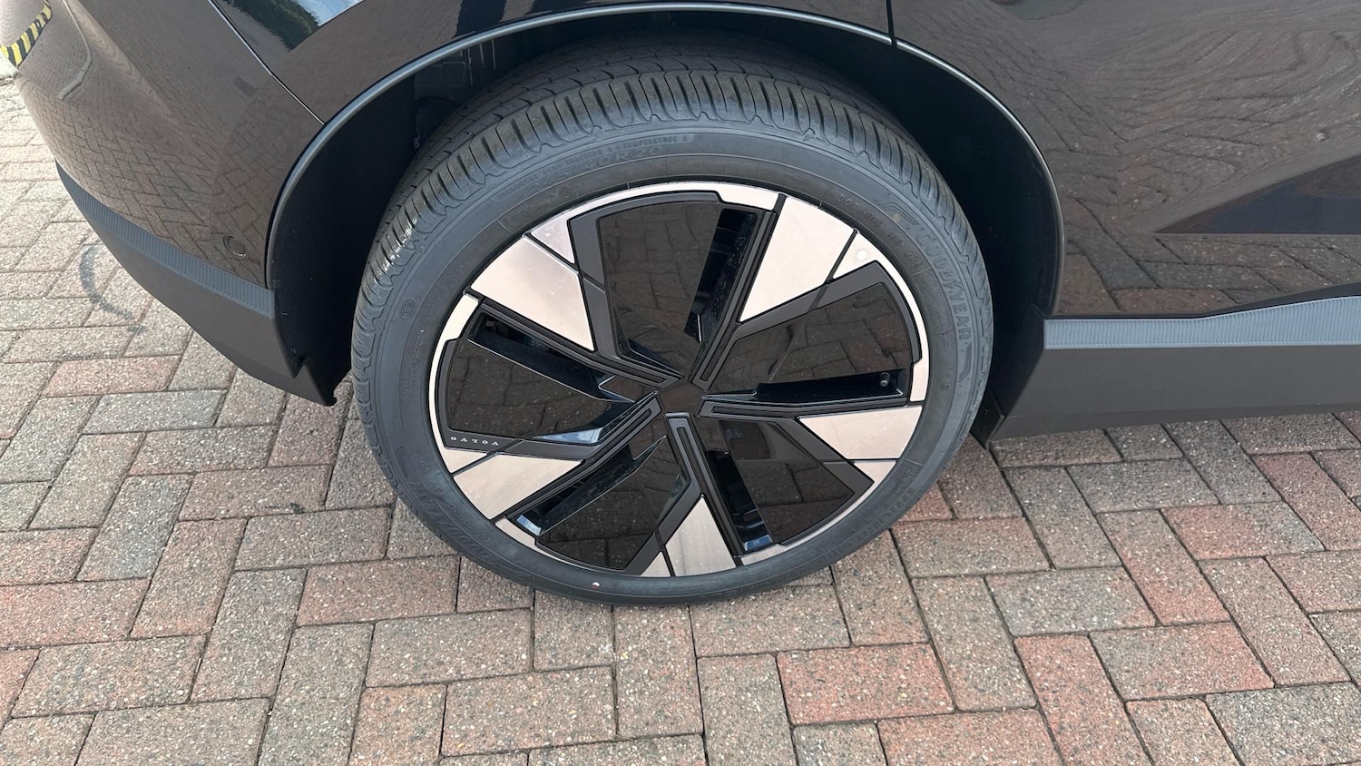 Used Volvo EX30 2025 for sale - 76307238: Photo 40