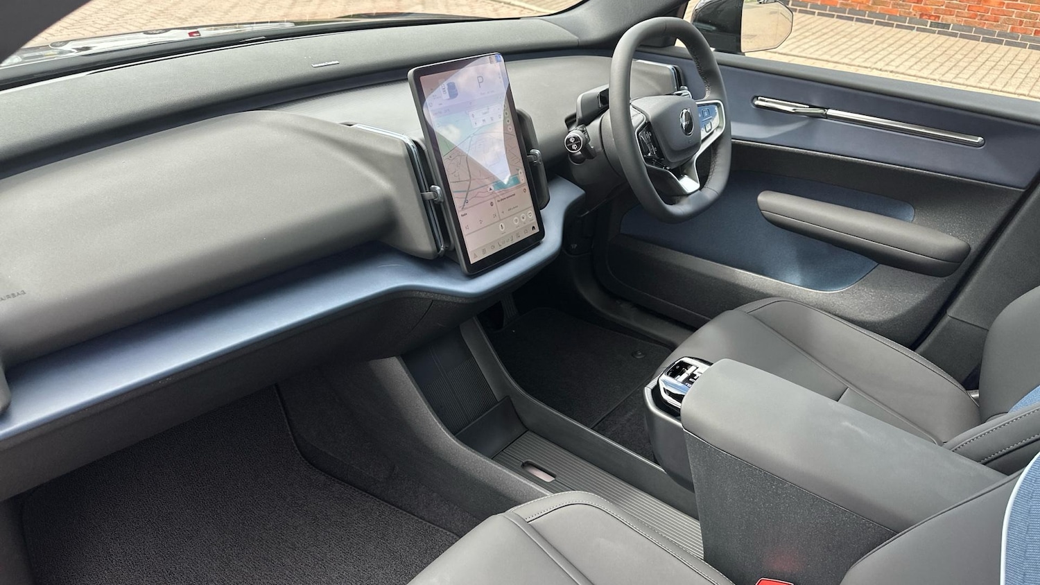 Used Volvo EX30 2025 for sale - 76307238: Photo 47