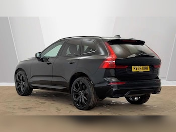 Used Volvo XC60 2025 for sale - 79303457: Photo