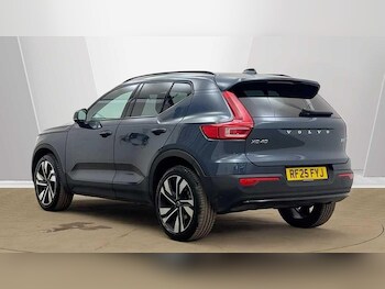 Used Volvo XC40 2025 for sale - 78405060: Photo