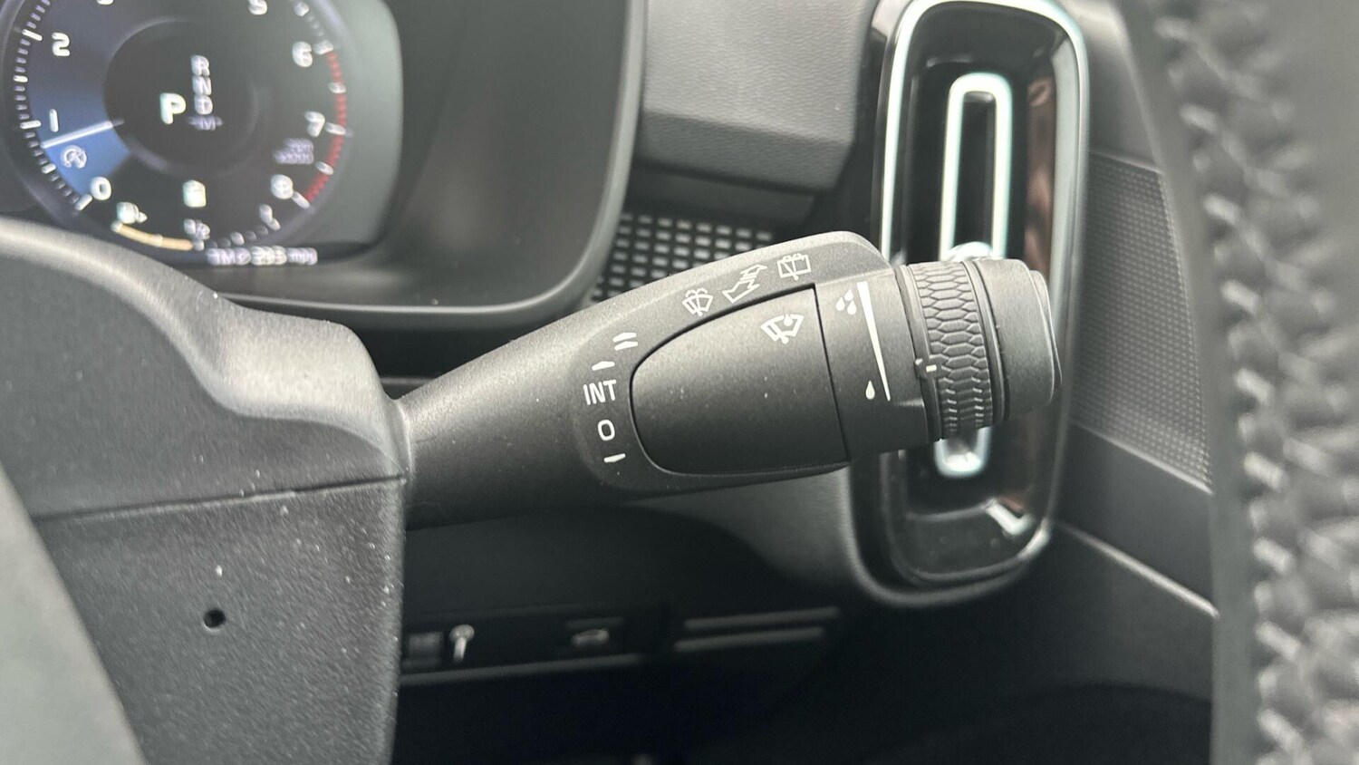 Used Volvo XC40 2021 for sale - 77496190: Photo 20