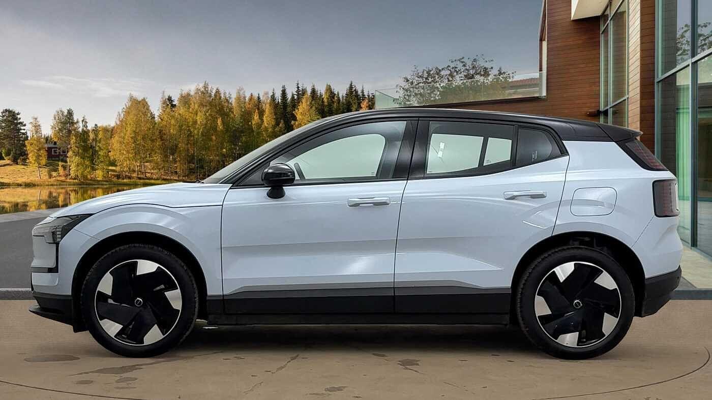 Used Volvo EX30 for sale - 76752935: Photo 6