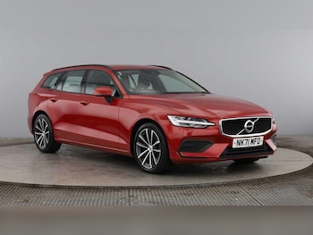 (71) - Momentum, B3 mild hybrid 5-Door