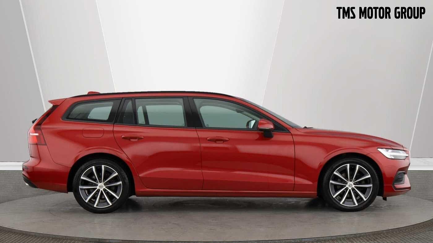 Used Volvo V60 2021 for sale - 76701782: Photo 2