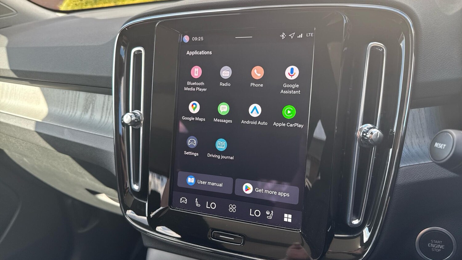 Used Volvo XC40 2025 for sale - 77510804: Photo 12