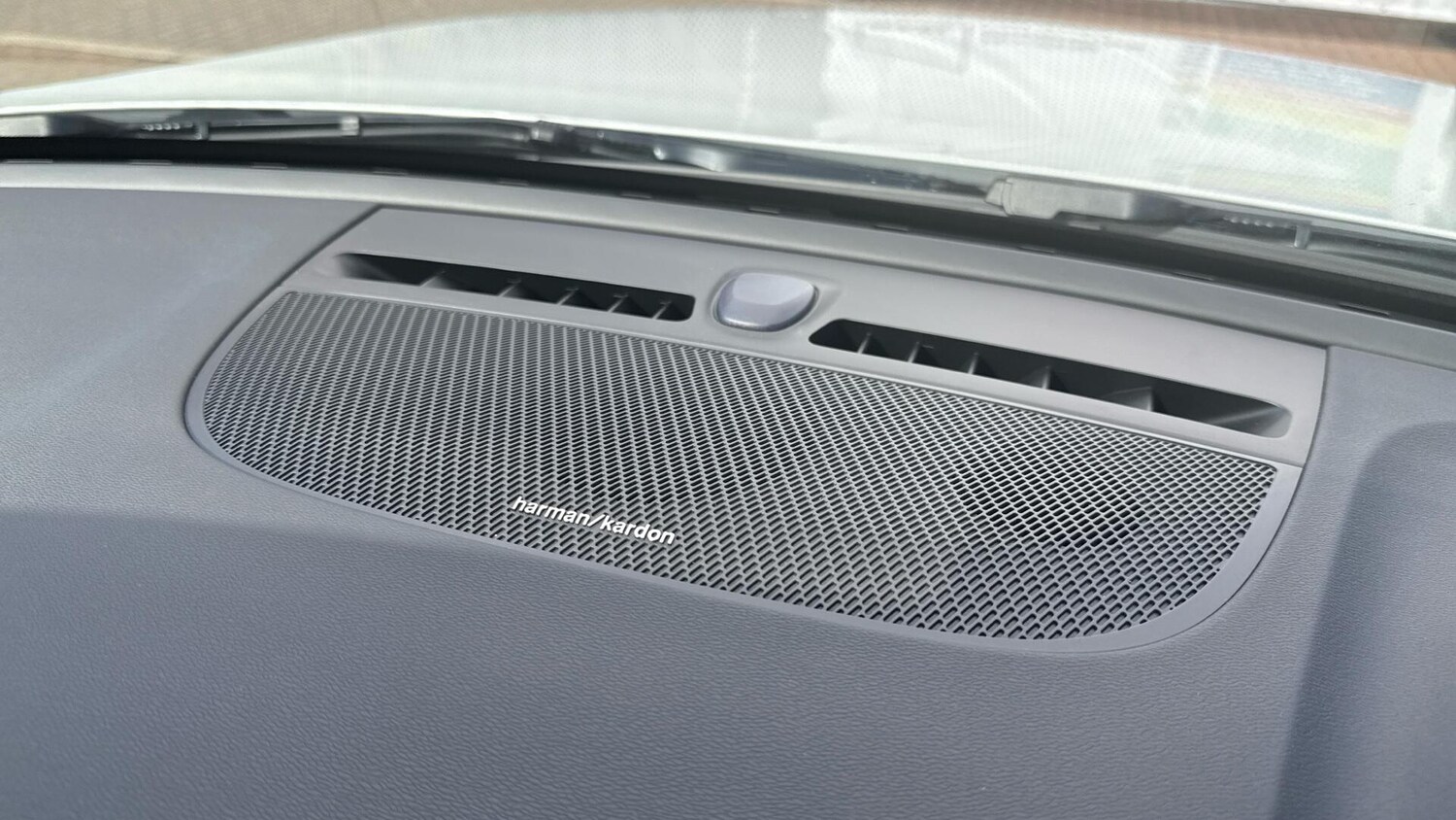 Used Volvo XC40 2025 for sale - 77510804: Photo 23