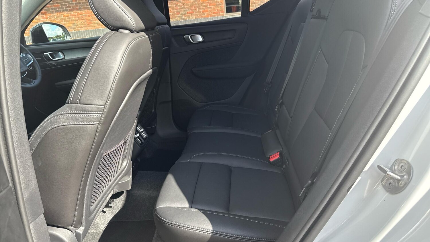 Used Volvo XC40 2025 for sale - 77510804: Photo 29