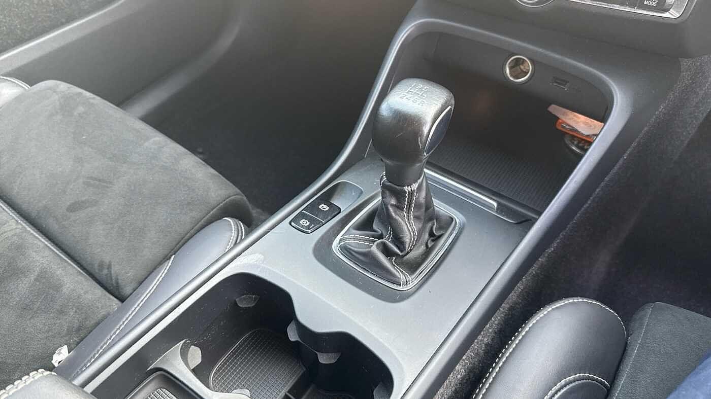 Used Volvo XC40 2021 for sale - 77411230: Photo 24