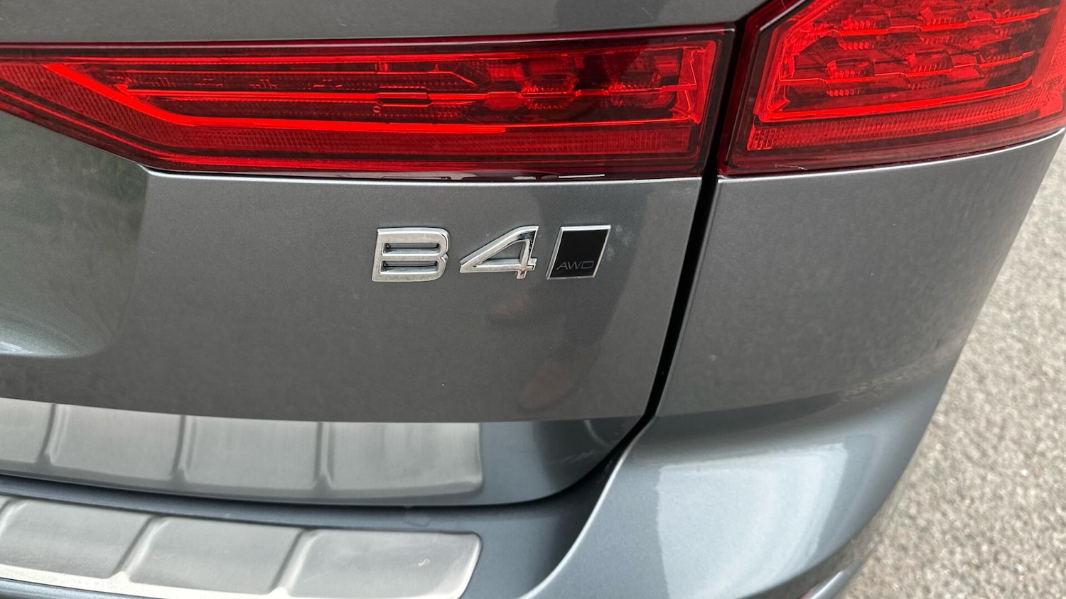 Used Volvo XC60 2021 for sale - 76306365: Photo 35