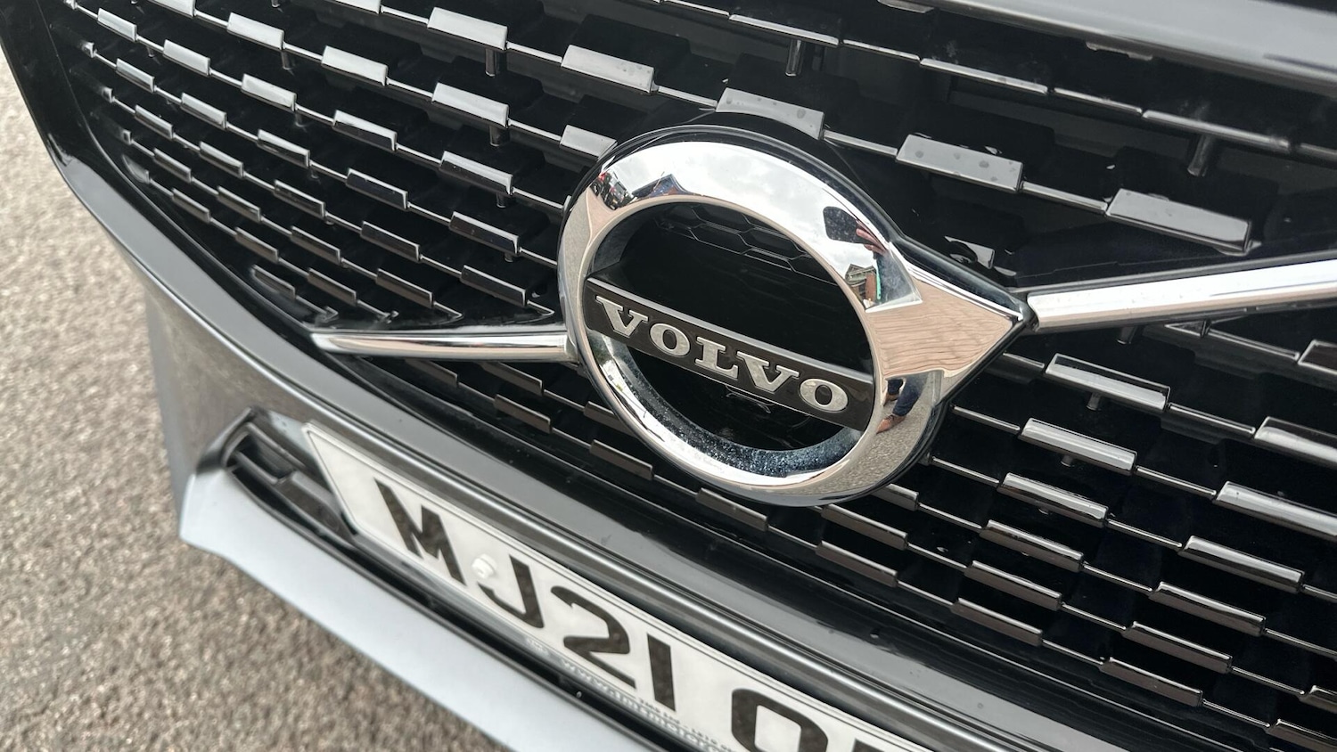 Used Volvo XC60 2021 for sale - 76306365: Photo 44