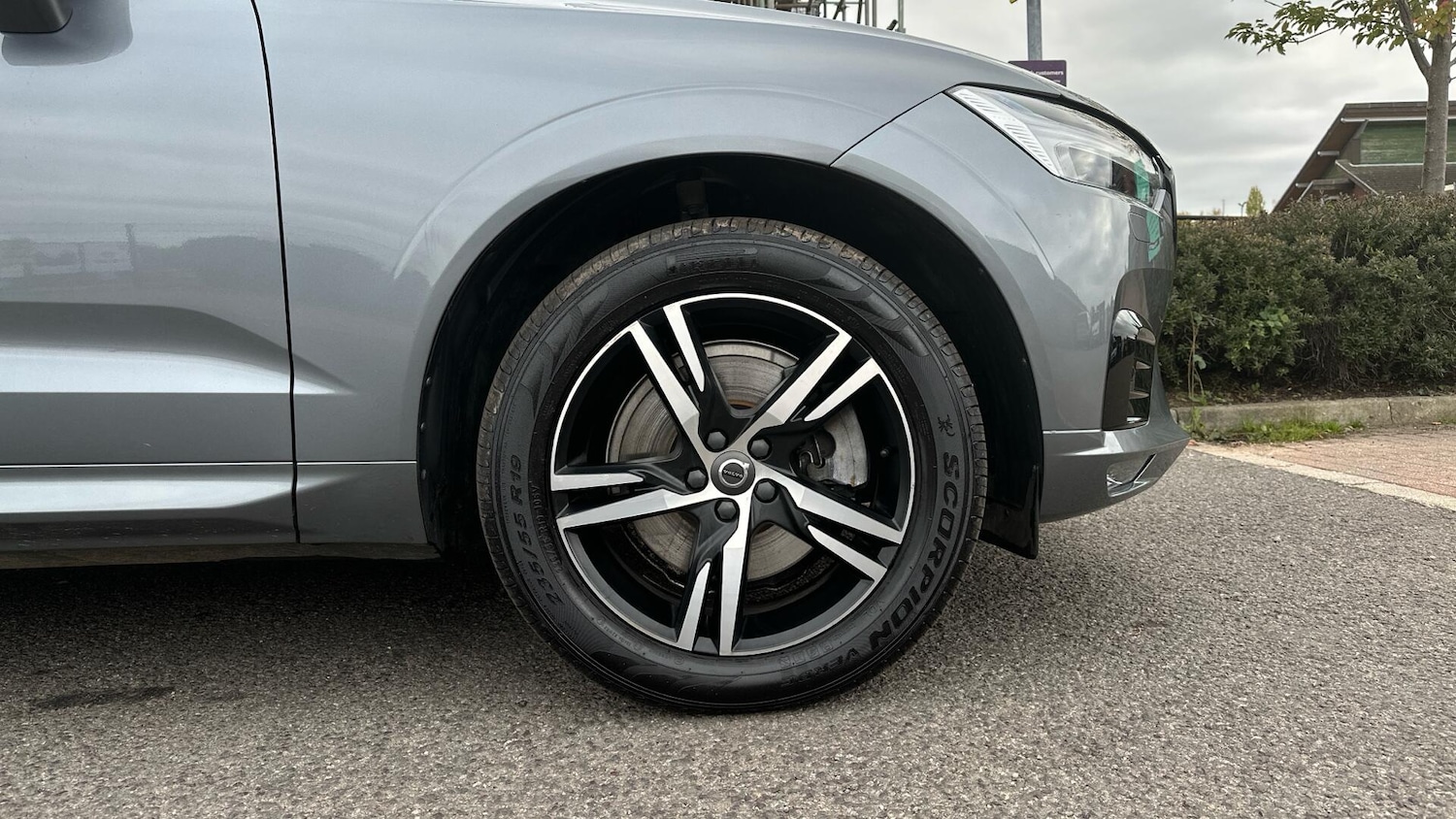 Used Volvo XC60 2021 for sale - 76306365: Photo 9