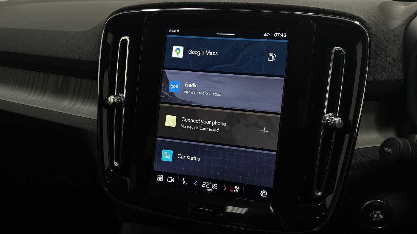 Used Volvo XC40 2025 for sale - 76314750: Photo 11