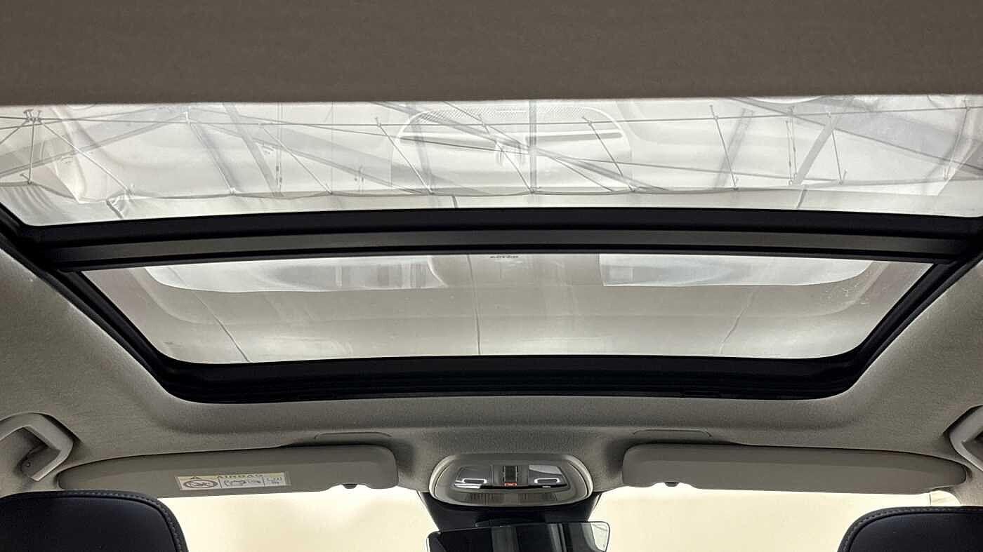 Used Volvo XC40 2025 for sale - 76314750: Photo 18