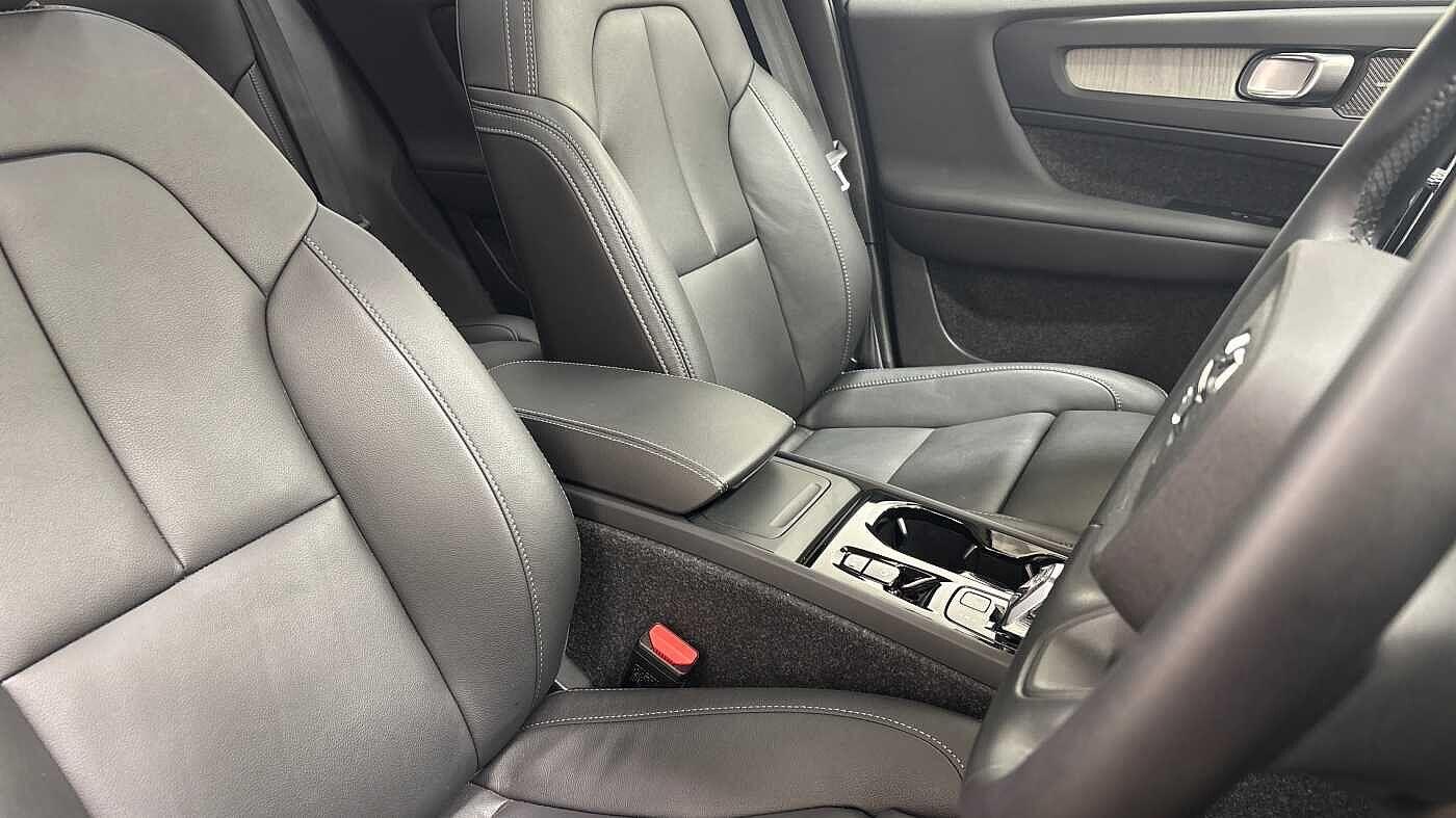 Used Volvo XC40 2025 for sale - 76314750: Photo 29