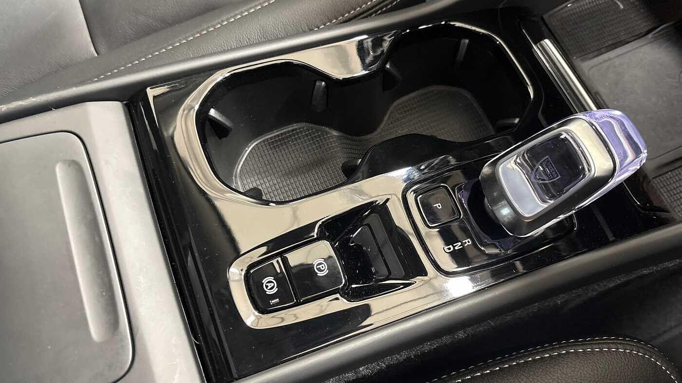 Used Volvo XC40 2025 for sale - 76314750: Photo 32