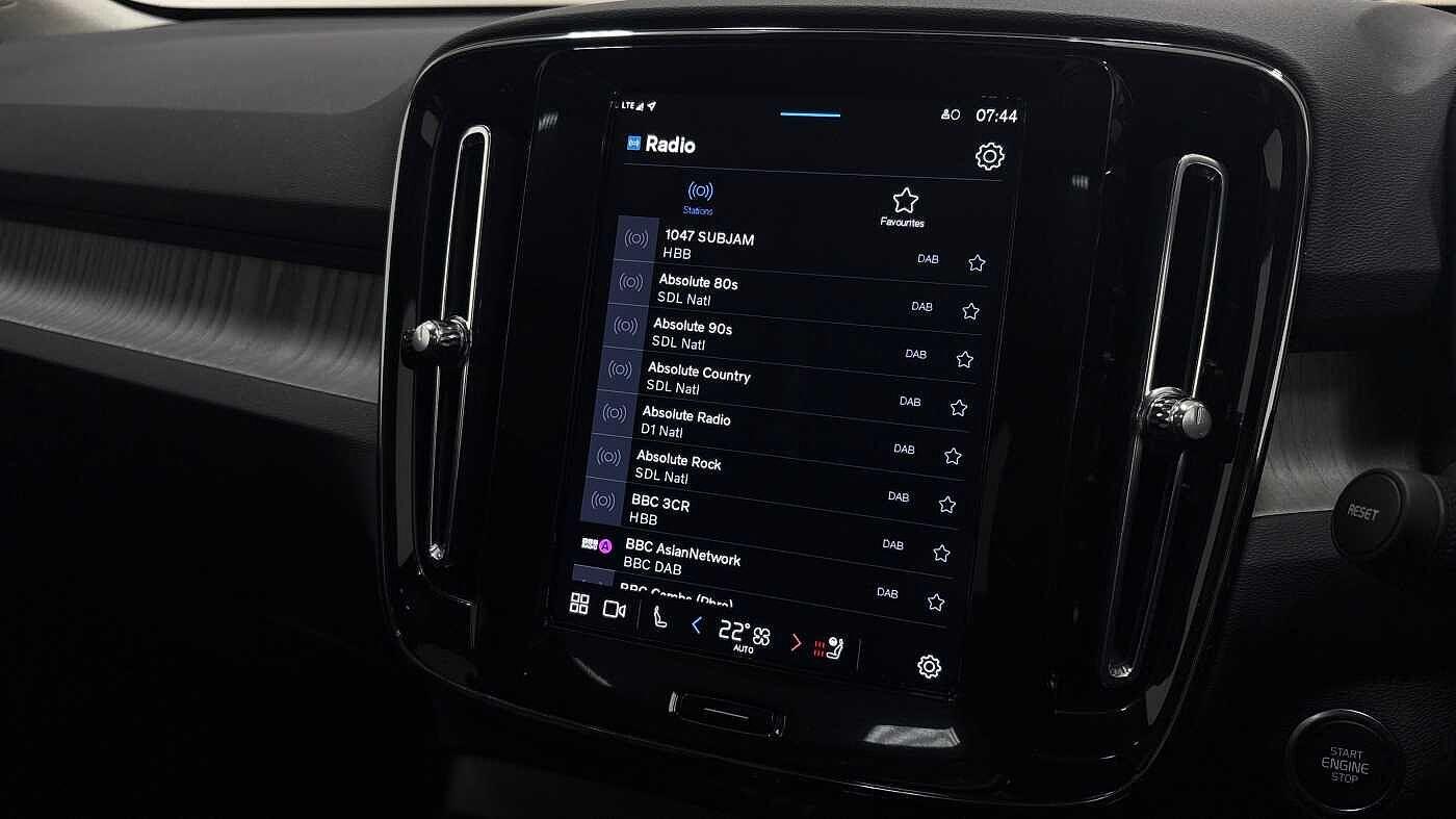 Used Volvo XC40 2025 for sale - 76314750: Photo 37