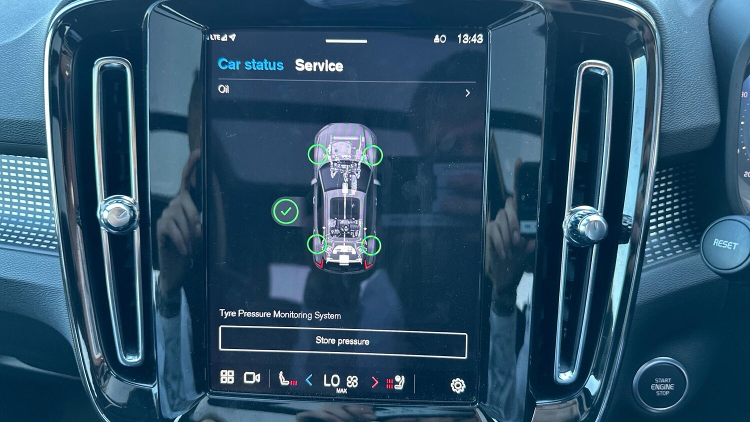 Used Volvo XC40 2025 for sale - 78047773: Photo 15